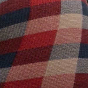 Meet your Posher, Elana